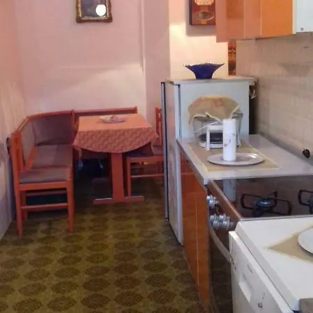 Apartment Nuncijata *
